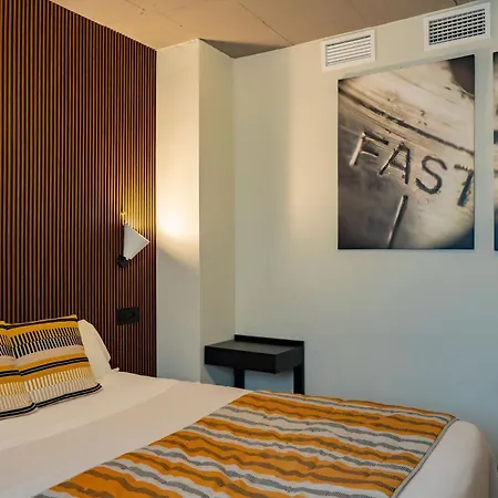 Bubu - Apartamentos En El Centro Malaga Zewnętrze zdjęcie