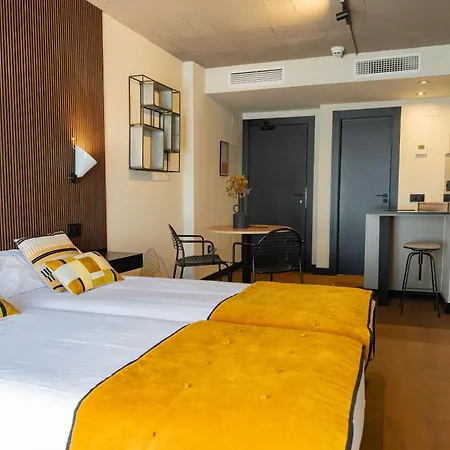 Bubu - Apartamentos En El Centro Malaga Zewnętrze zdjęcie