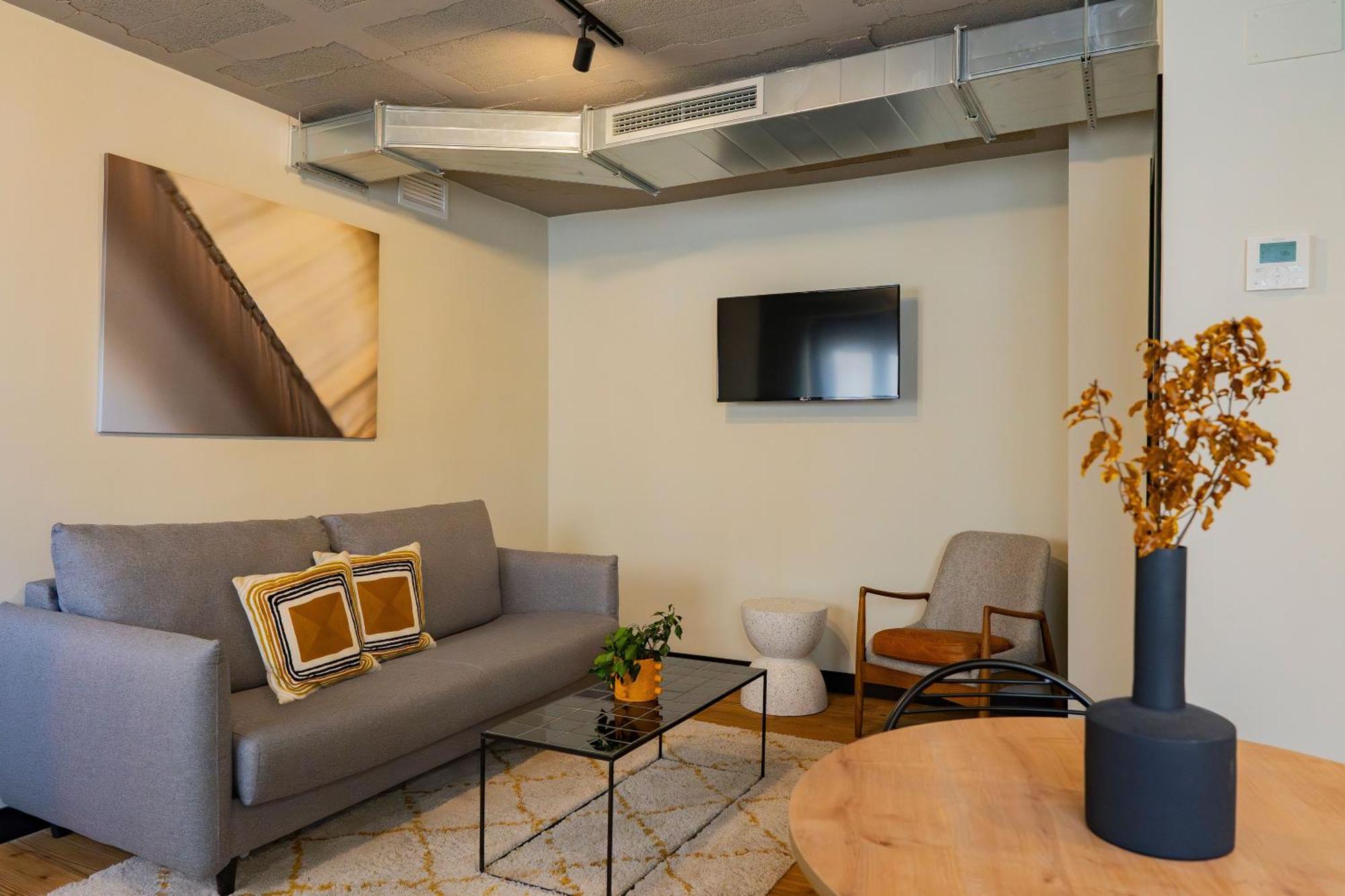 Bubu By Charming Apartment
